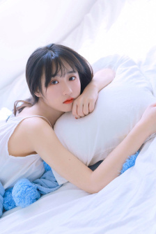 吧唧吧唧吧唧一口一口吃掉了
